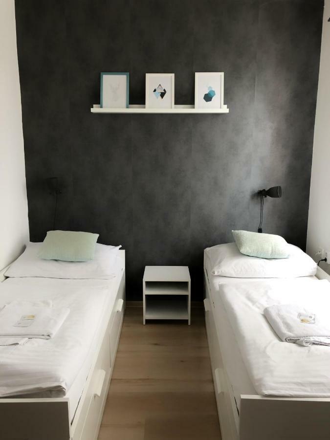 Hotel Gregor โมดริเช ภายนอก รูปภาพ